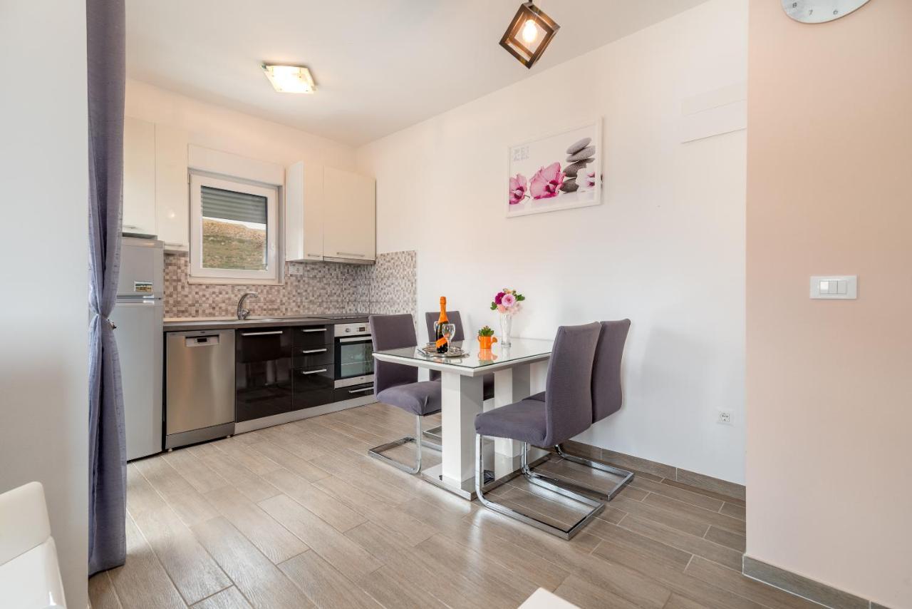 טרוגיר Apartman Lorena מראה חיצוני תמונה
