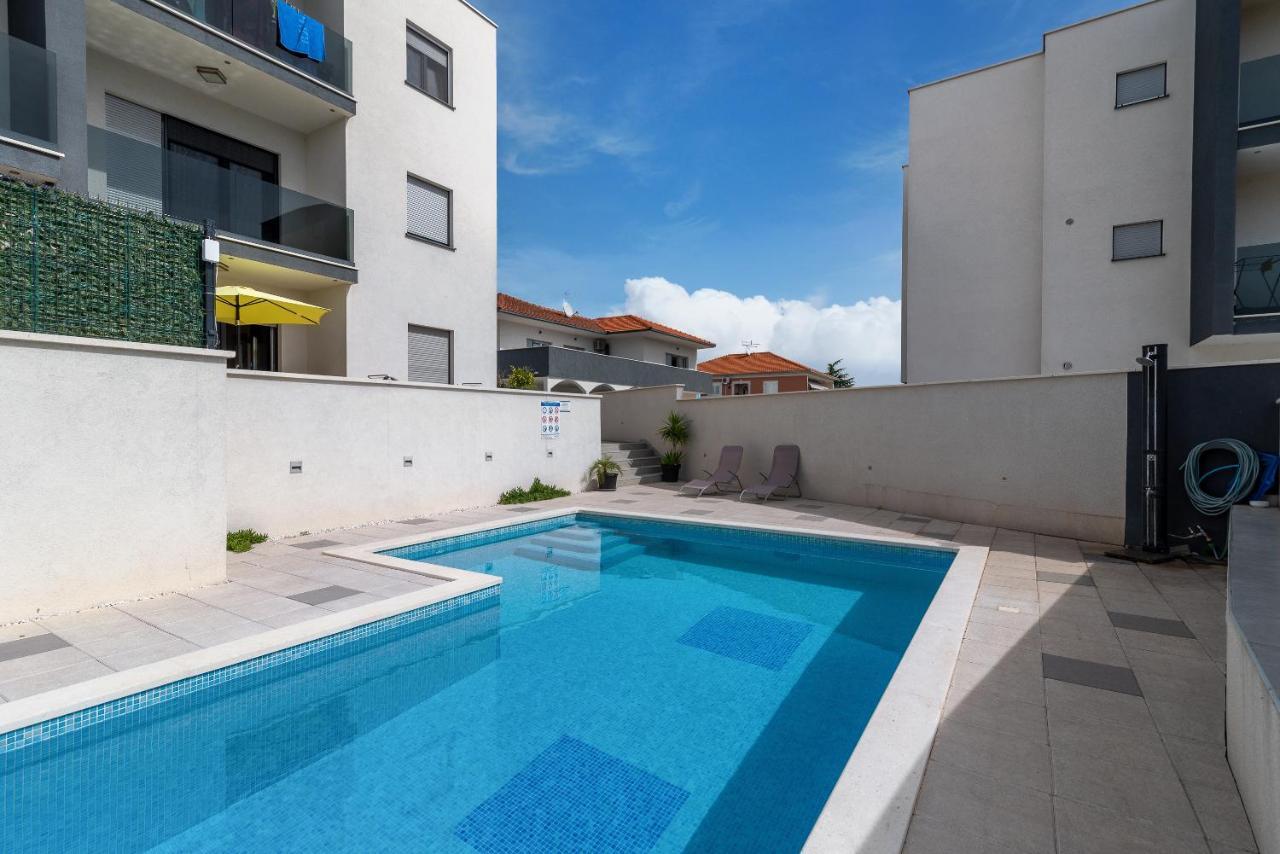 טרוגיר Apartman Lorena מראה חיצוני תמונה