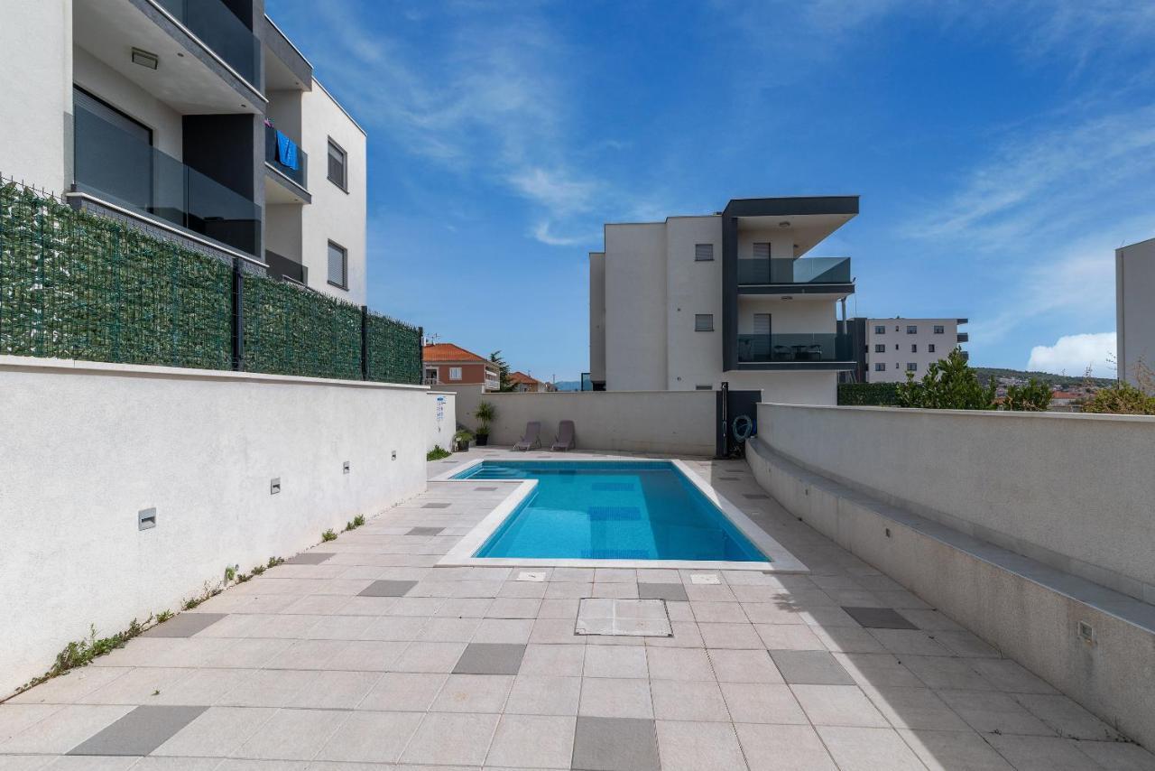 טרוגיר Apartman Lorena מראה חיצוני תמונה
