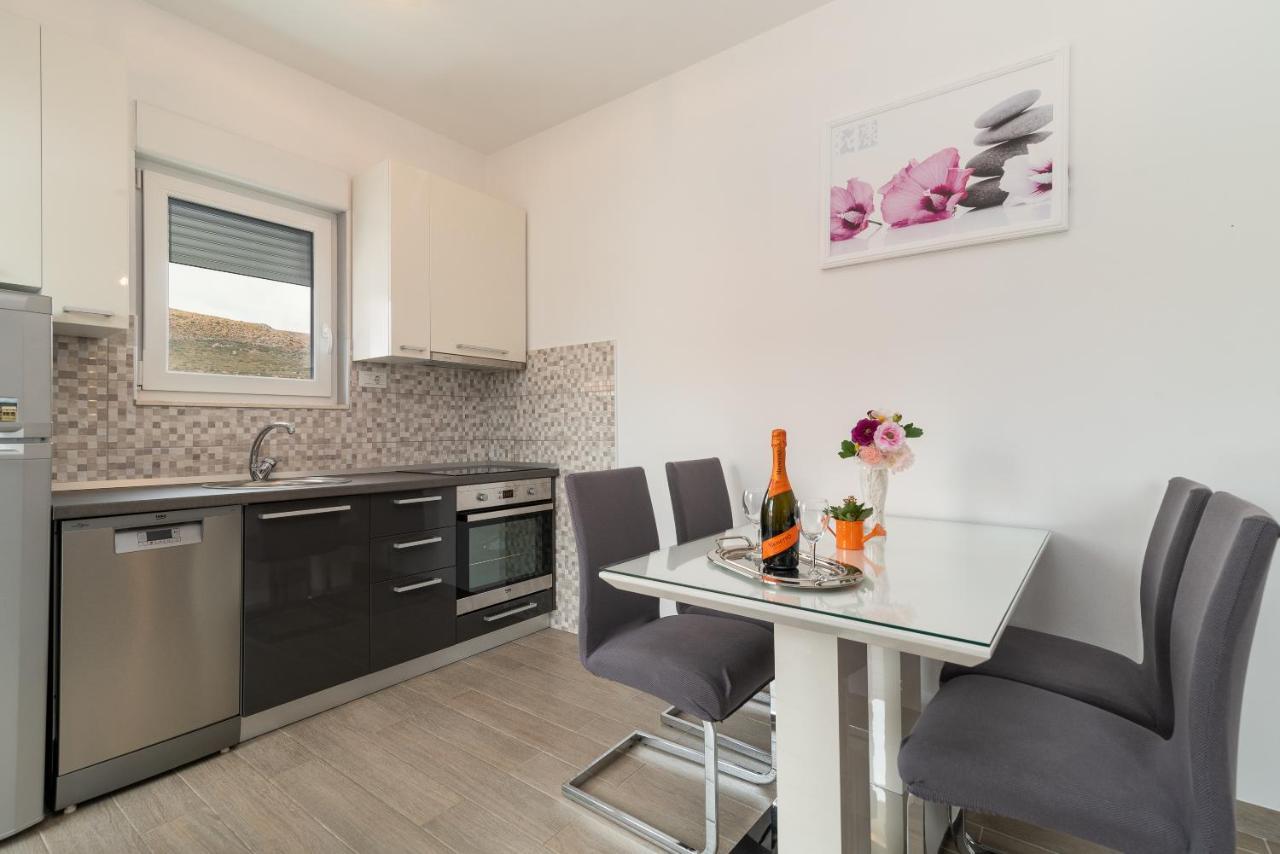 טרוגיר Apartman Lorena מראה חיצוני תמונה